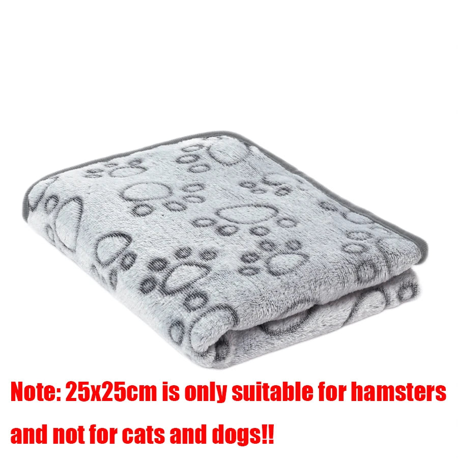 Soft Fluffy High Quality Pet Blanket Flannel Dog Sleeping Blanket Paw Print Pattern Pet Mat Warm Comfortable Blanket for Cat Dog